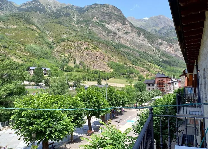 Bpirineos-Parque Los Tilos 1